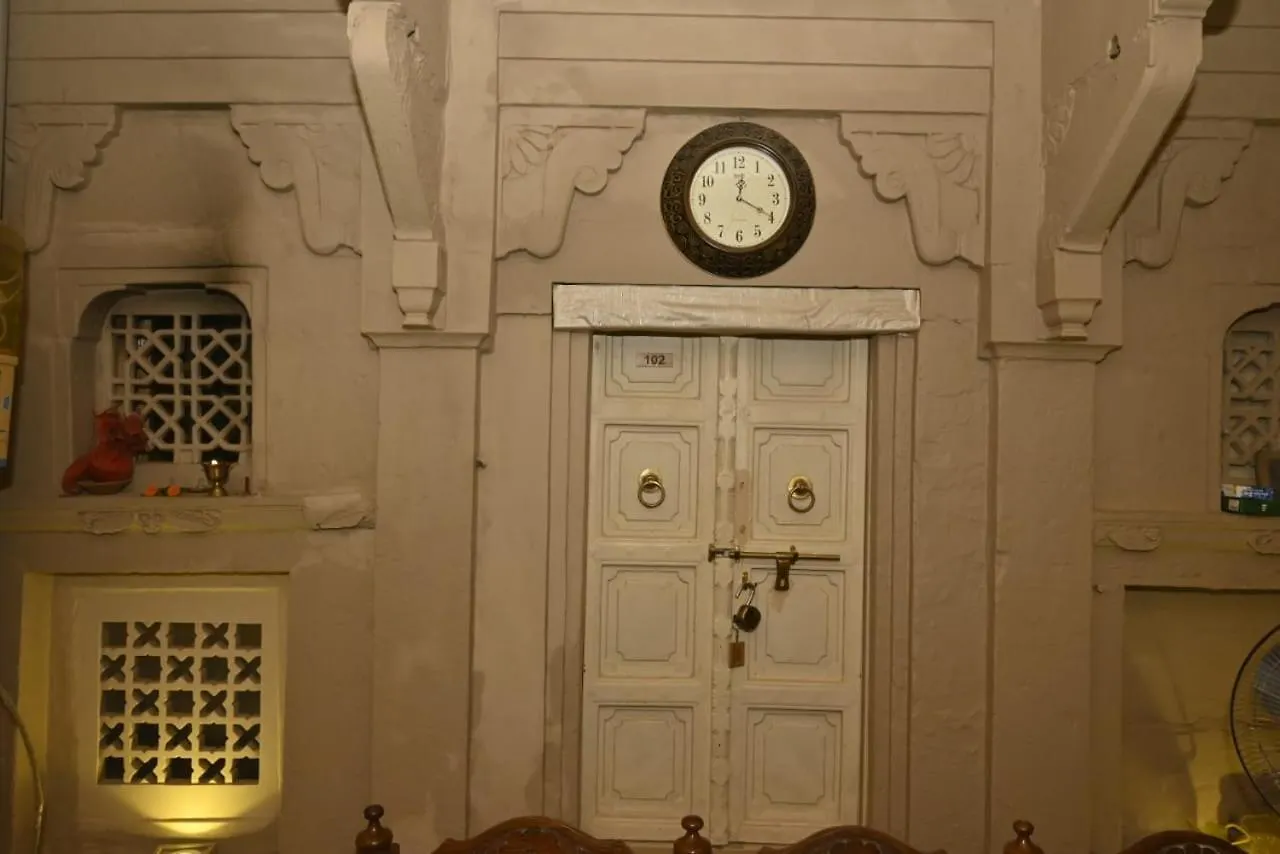Narayana'S Haveli Hotel Varanasi 0*,